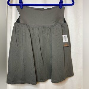 NWT Copper Life Back Support Slate Gray Copper + Zinc Infused Skort Size M